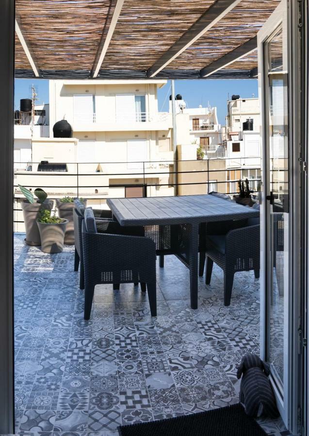 Yasemi Superb Two Floor Apartment Heraklion  Luaran gambar
